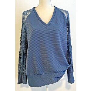 Women's Trendy Queen V Neck Ribbed Blouse With Lace Sleeves light blue SZ large